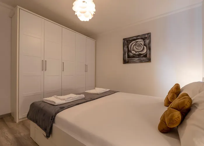 아파트 Limia 풀라