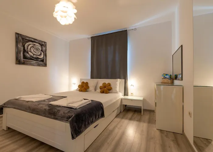 아파트 Limia 풀라